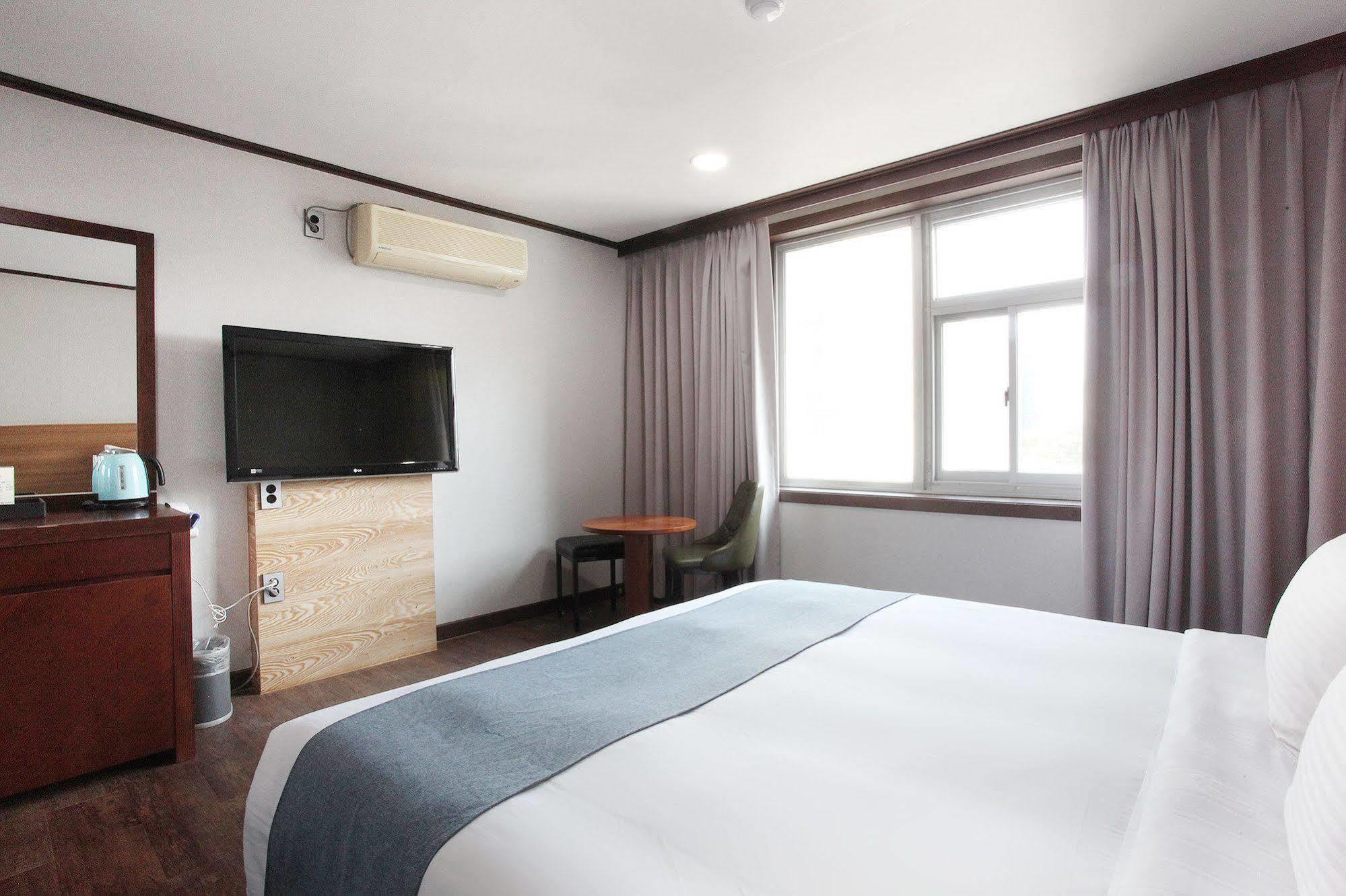 Noblesse Hotel Τζέτζου Εξωτερικό φωτογραφία