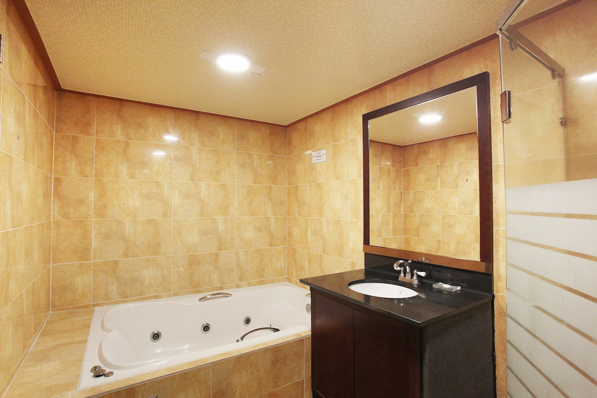 Noblesse Hotel Τζέτζου Εξωτερικό φωτογραφία